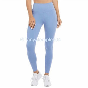 Danskin Ladies' Lightweight 7/8 Legging New Large Blue